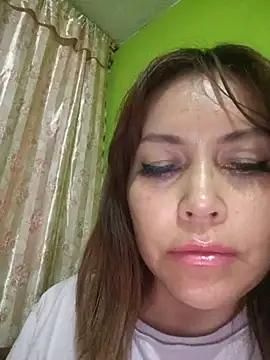 KellyPerlaxxx online show from July 24, 4:43 am