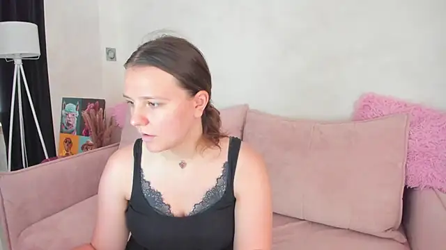 Jenny Jimmy online show from June 29, 9:38 am