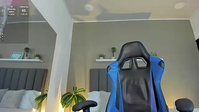 alessia leroy online show from April 14, 8:20 pm