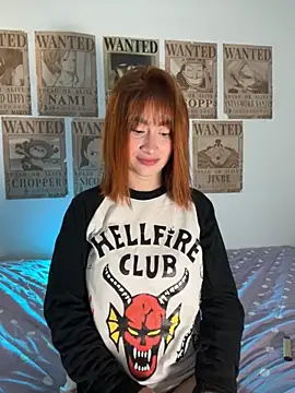 chloe rockss  online show from November 6, 10:04 pm