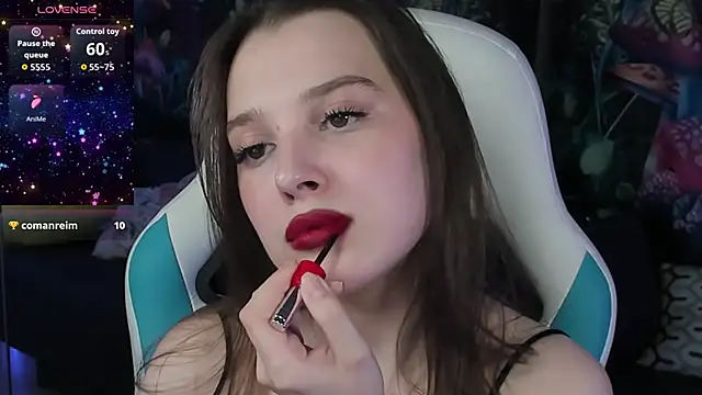 kaisajenner online show from February 5, 1:03 pm