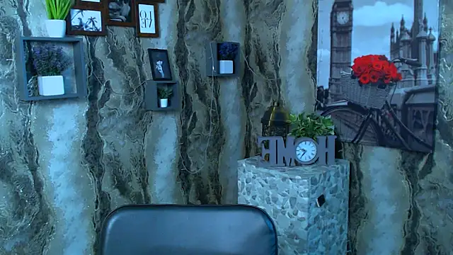 ValeriaHeart  online show from February 14, 2:41 pm