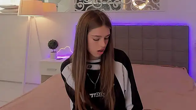 melissacrayzy online show from May 31, 5:46 am