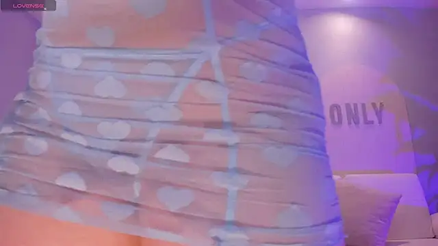 BeccaBaxter online show from September 29, 8:03 pm