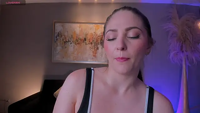 BeccaBaxter online show from September 10, 8:09 pm