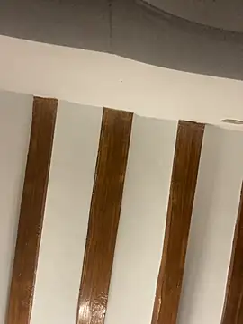 laarti online show from February 19, 9:46 pm