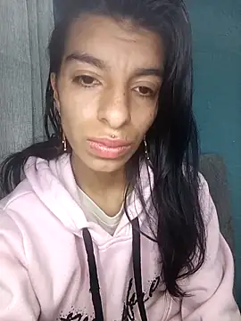 Snapshot of Ariell_Kieran chatting on September 22, 5:28 am Ariell Kieran online show from September 22, 5:28 am
