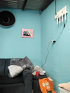 Ariell Kieran online show from April 6, 7:15 pm