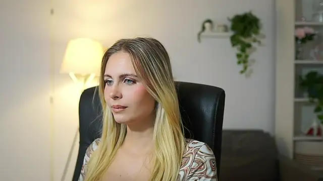 catecrago  online show from October 2, 7:57 am