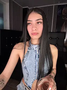 TayylorSexx online show from February 13, 3:52 am