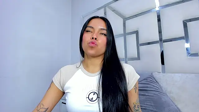 ZoeWan69 online show from October 11, 1:14 pm