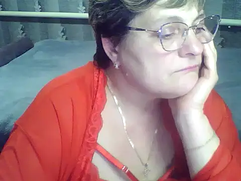 ElzaJewel online show from December 3, 10:56 pm