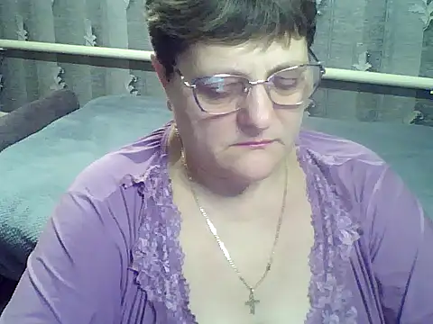 ElzaJewel online show from December 17, 11:20 pm