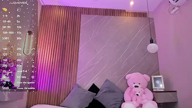 ariana jhonson1 online show from November 5, 1:16 pm