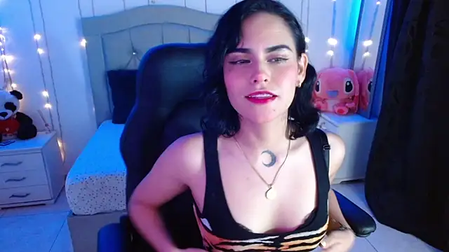 Snapshot of veronica_luar chatting on October 15, 3:42 am veronica luar online show from October 15, 3:42 am
