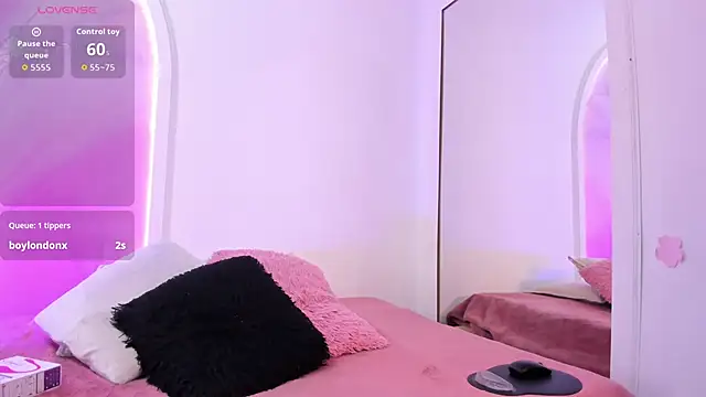 Sofii Lopezz online show from September 18, 11:53 am