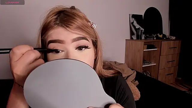 akirahattori online show from March 26, 6:48 am