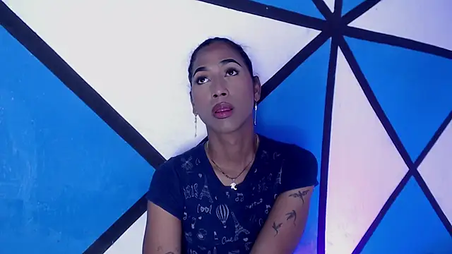 Snapshot of Alissemasiel chatting on October 3, 6:35 pm Alissemasiel online show from October 3, 6:35 pm