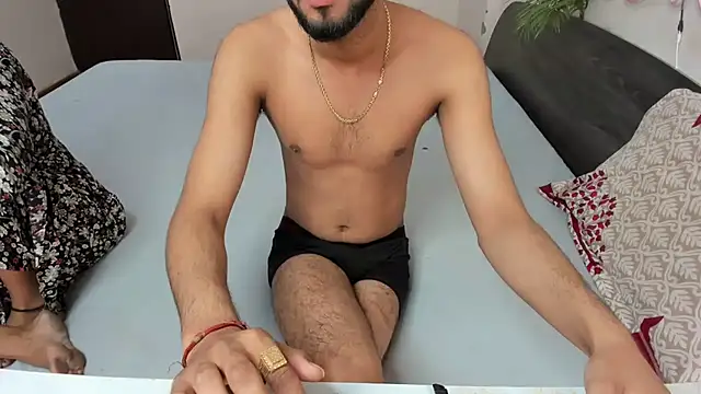 Queen Couple online show from December 21, 7:56 am