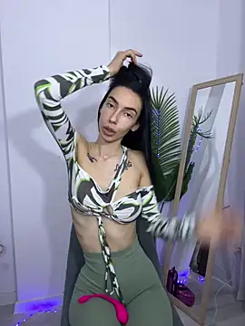 Snapshot of Celine_Roxelle chatting on October 8, 3:05 pm Celine Roxelle online show from October 8, 3:05 pm