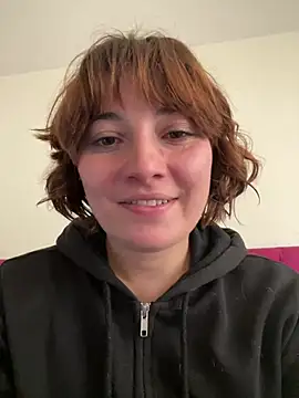 Maggie Geller online show from June 29, 8:08 pm