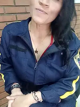 Snapshot of dulce_696 chatting on October 14, 6:32 pm dulce 696 online show from October 14, 6:32 pm