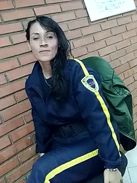 Snapshot of dulce_696 chatting on October 28, 7:41 pm dulce 696 online show from October 28, 7:41 pm