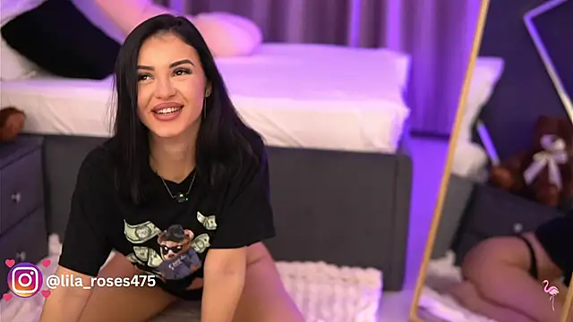 LilaRoses online show from February 21, 5:30 am