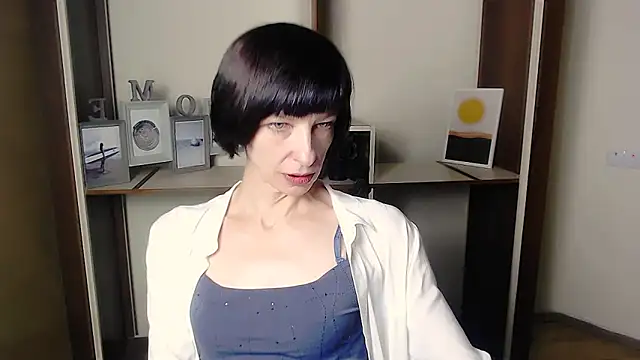  AngeliaFlow  online show from September 23, 6:55 am