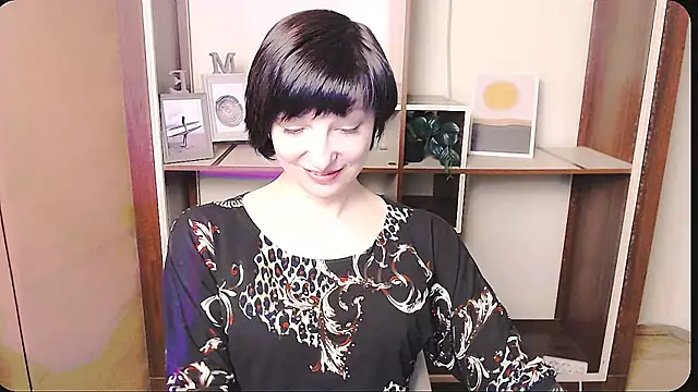  AngeliaFlow  online show from April 3, 8:23 am