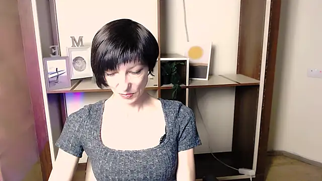  AngeliaFlow  online show from November 28, 12:41 pm