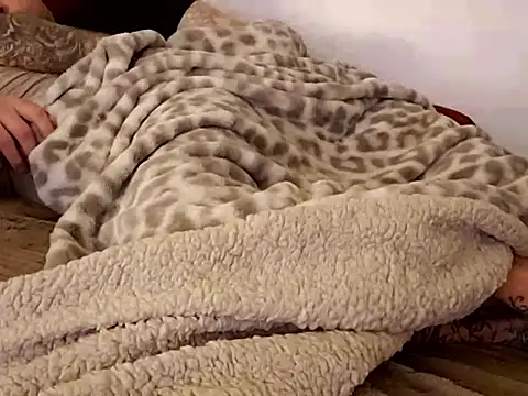 xxxamysmanxxx online show from April 15, 6:25 am