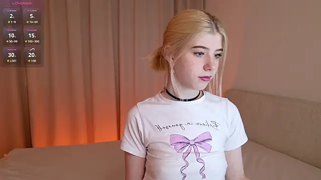 Bella amory online show from May 29, 2:37 pm