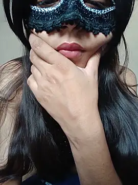 Shenuxbabie online show from June 17, 4:03 am