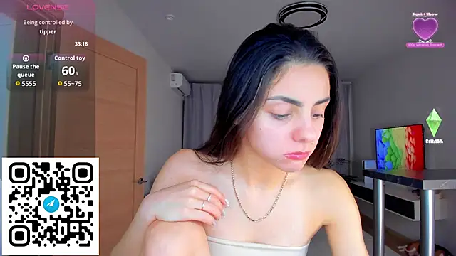 EmiliaZen online show from December 2, 6:43 pm