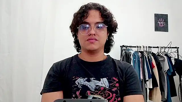 Diane blossom online show from March 21, 11:43 pm