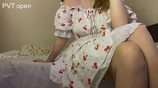 Snapshot of Sabrinaanddaniel chatting on September 27, 9:00 pm Sabrinaanddaniel online show from September 27, 9:00 pm