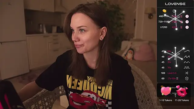 alexa feels  online show from October 26, 6:25 pm