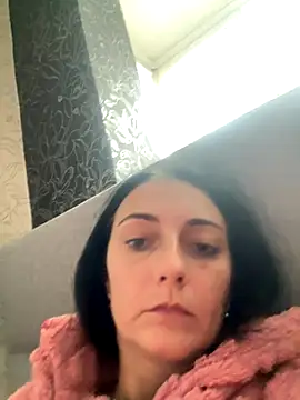 Snapshot of Miroslava1247 chatting on October 18, 8:17 am Miroslava1247 online show from October 18, 8:17 am