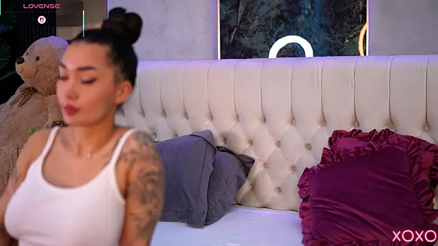 SashaFerrera online show from October 29, 7:49 pm