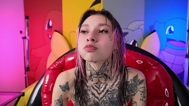 miss   angel online show from November 19, 6:19 pm