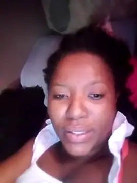 Coco Nile online show from July 6, 1:49 pm