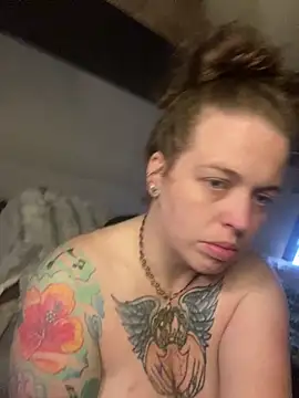 favoritestepsis online show from November 17, 1:12 pm