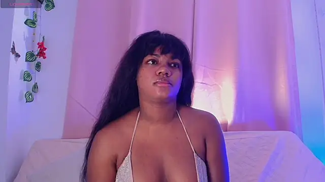 Daphnewalker   online show from June 29, 10:59 am