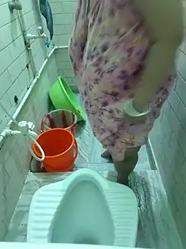 Snapshot of Lizza_boudi chatting on September 12, 8:56 am Lizza boudi online show from September 12, 8:56 am