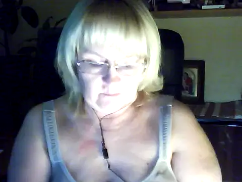 Violet5364 online show from November 17, 8:53 pm