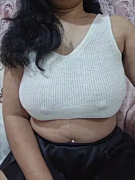 Jassi Does online show from April 21, 8:16 pm