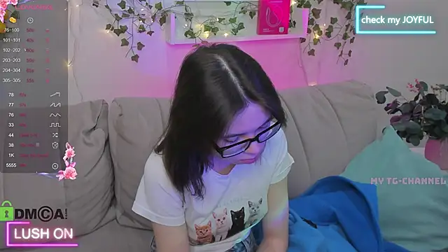 Snapshot of Chio_Mio chatting on September 25, 1:48 am Chio Mio online show from September 25, 1:48 am