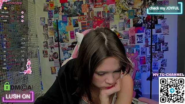 Snapshot of Chio_Mio chatting on October 5, 2:49 am Chio Mio online show from October 5, 2:49 am