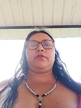 Snapshot of promiscuous-indecent-momm chatting on October 8, 7:51 pm promiscuous-indecent-momm online show from October 8, 7:51 pm